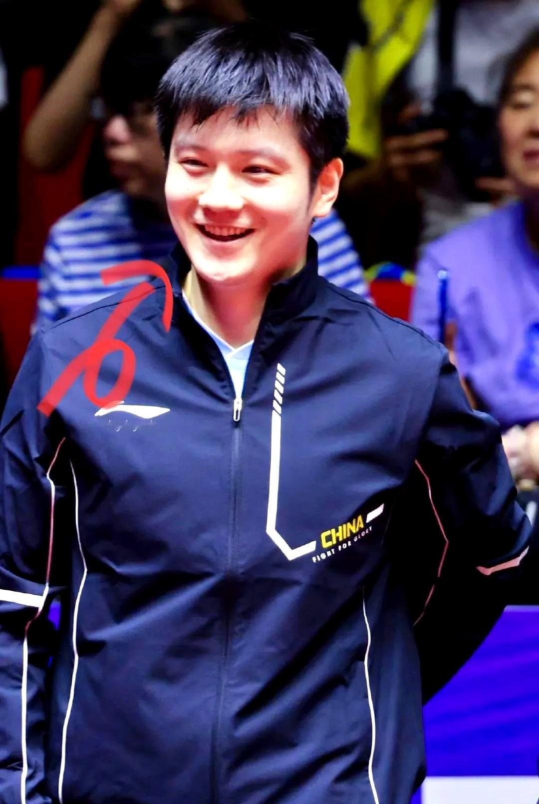 英国乒乓球队强势波兰乒乓球队,樊振东统治全场的简单介绍 英国乒乓球队强势波兰乒乓球队,樊振东统治全场的简单介绍