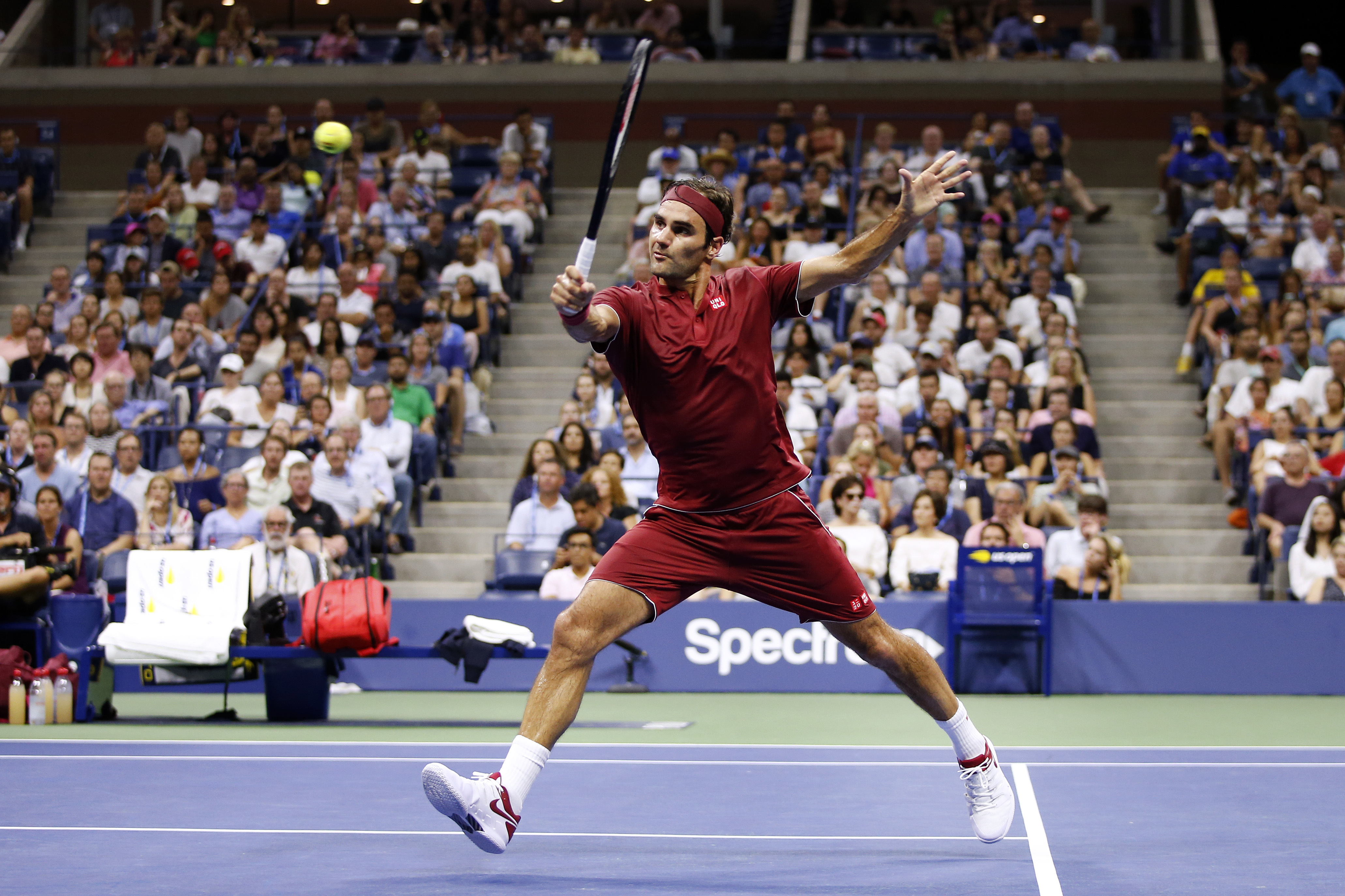 包含美国网球队血洗德国网球队，费德勒高光表现的词条