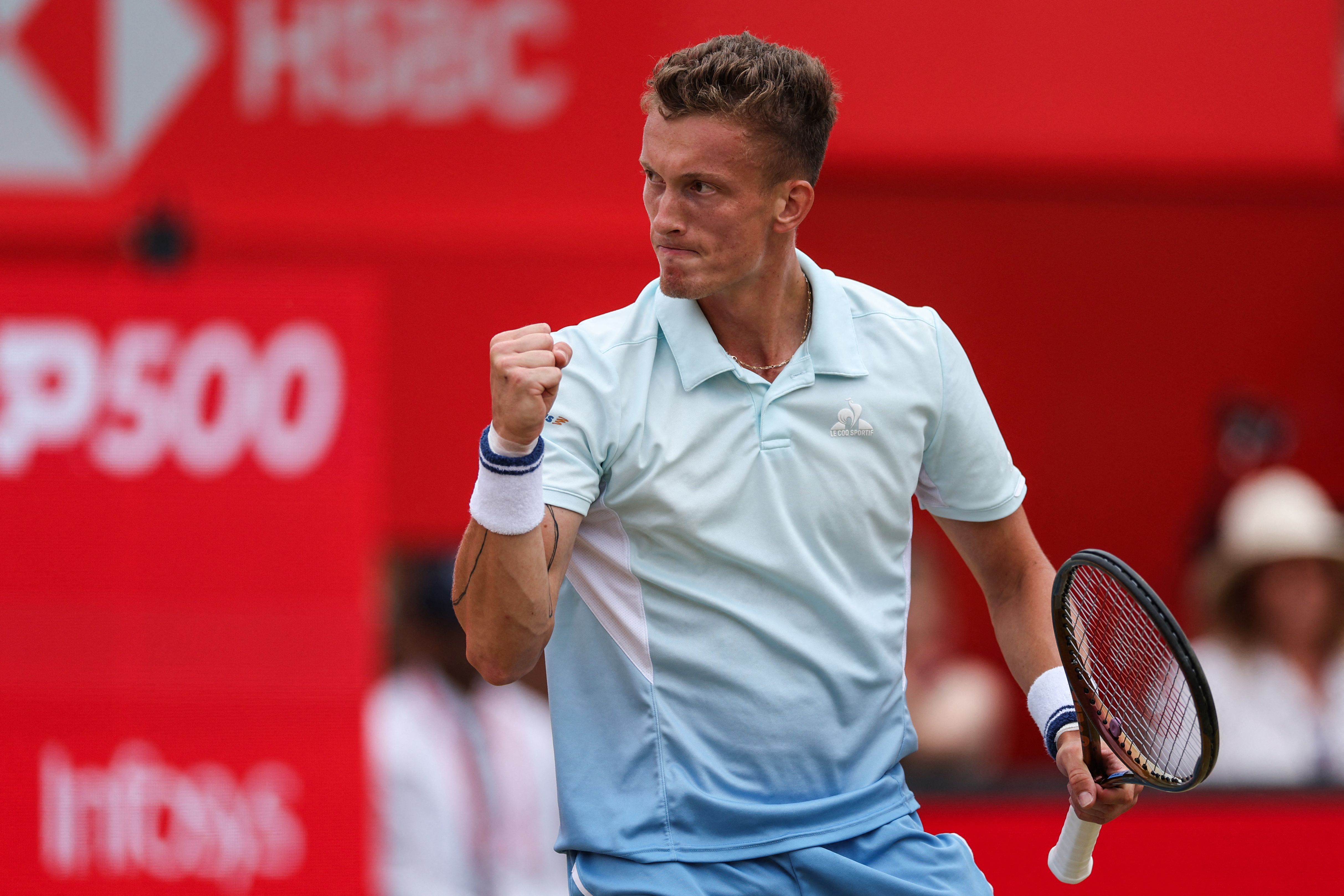 西班牙网球队翻盘欧洲网球队,阿尔卡拉斯送出助攻的简单介绍 西班牙网球队翻盘欧洲网球队,阿尔卡拉斯送出助攻的简单介绍