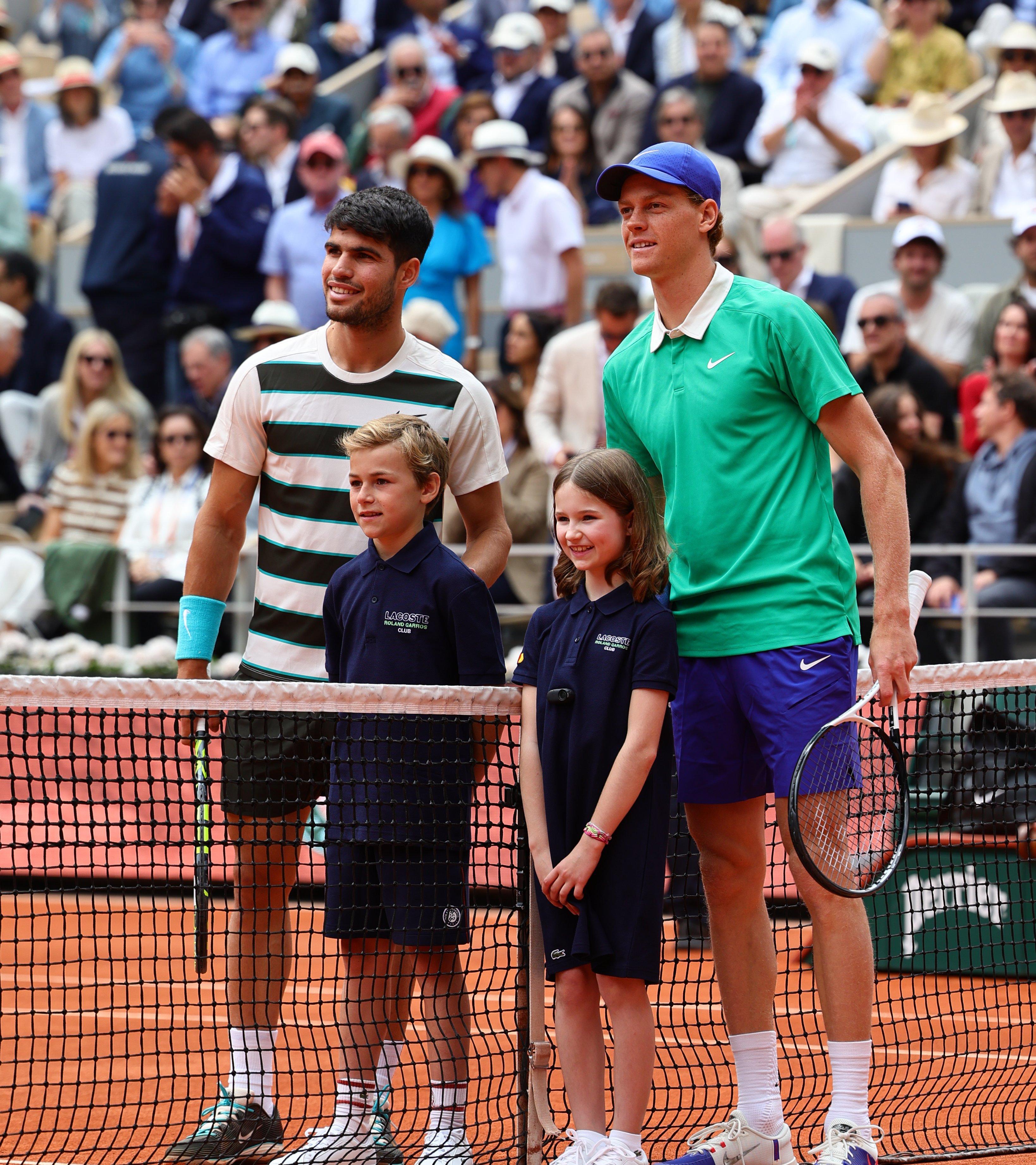 日本网球队血洗世界网球队，阿尔卡拉斯关键制胜的简单介绍