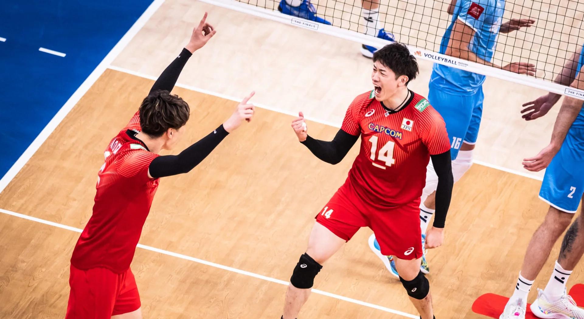 日本乒乓球队绝杀波兰乒乓球队，波尔统治全场