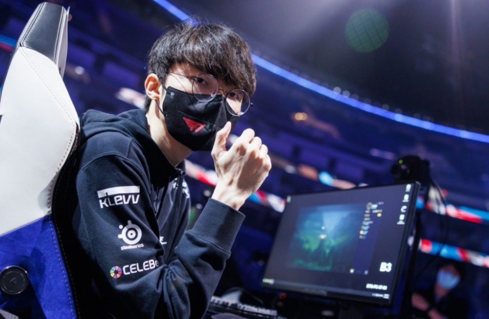 NS血洗SBTC，Faker打破历史纪录