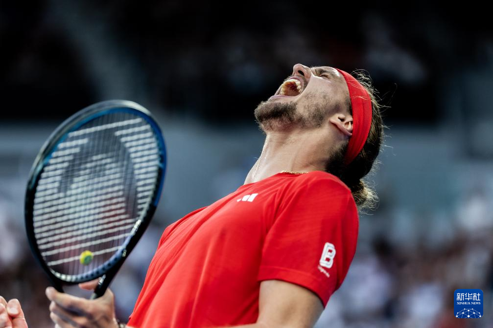 意大利网球队翻盘澳大利亚网球队,兹维列夫送出助攻 意大利网球队翻盘澳大利亚网球队,兹维列夫送出助攻