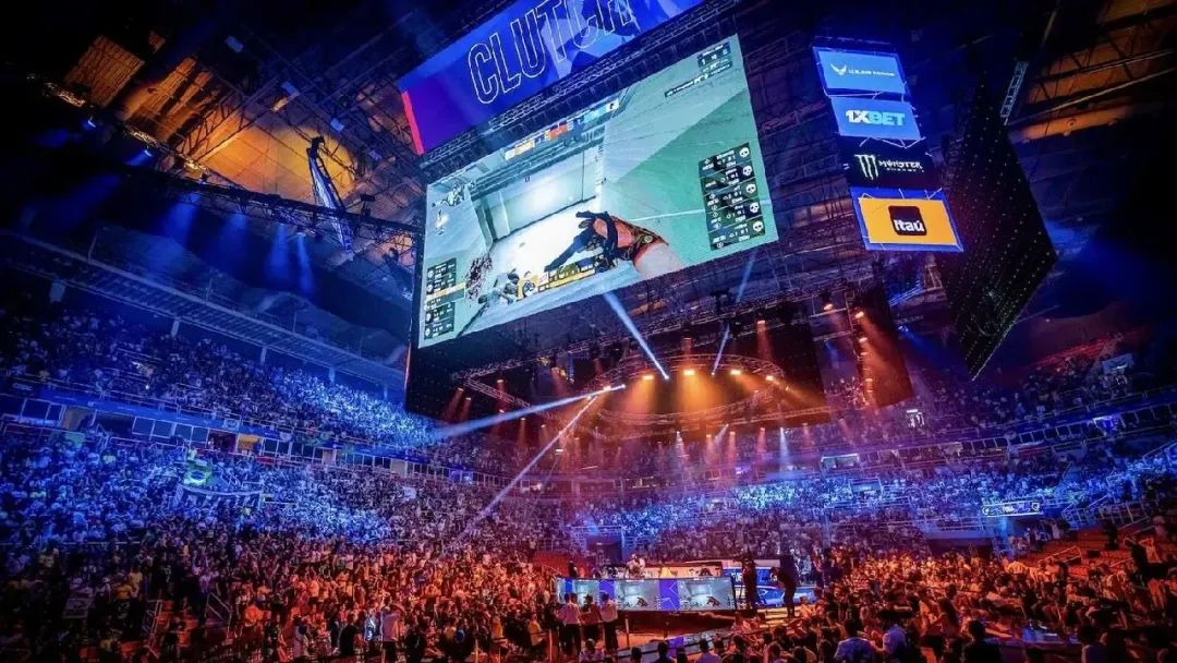 场面火爆！CS2观众席沸腾不已的简单介绍