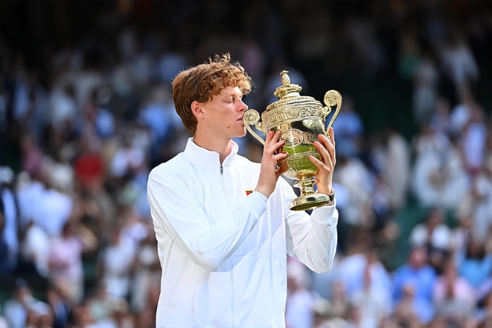 ATP总决赛横扫温网,辛纳惊艳四座 ATP总决赛横扫温网,辛纳惊艳四座