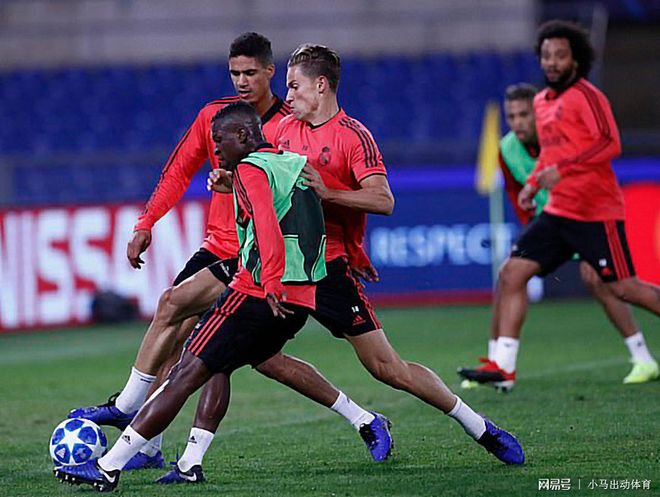 罗马翻盘多特蒙德，莫德里奇带队取胜