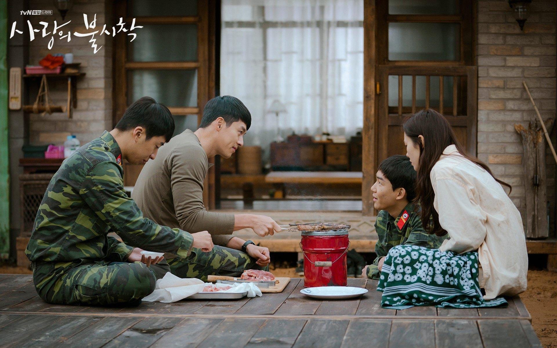 硬仗终破蓝军铁壁,拉什福德化身曼联关键先生